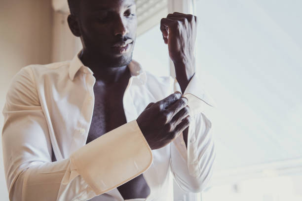 Luxurious black and gold cufflinks - Elevate your formal look
